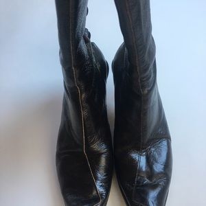 Vintage style Cydwoq black leather boots with backside buttons - size 38